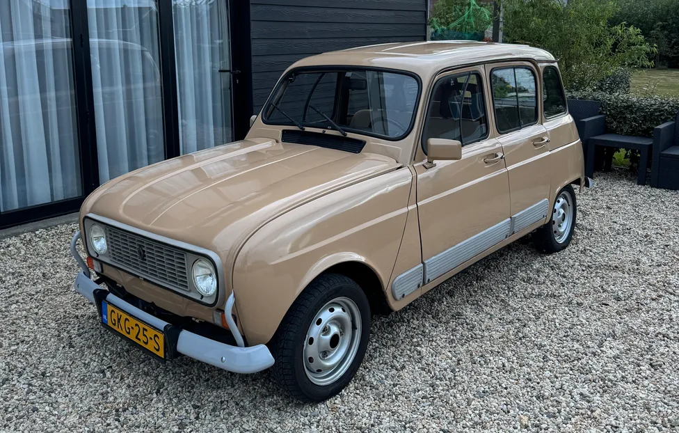 Renault R4